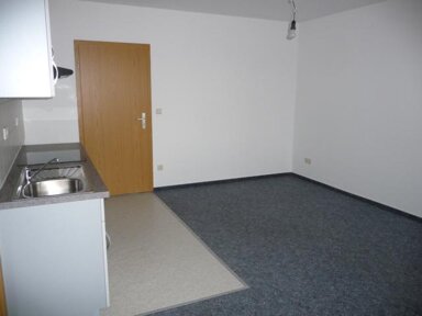 Wohnung zur Miete 360 € 2 Zimmer 49 m² frei ab 01.01.2025 Röbel Röbel 17207