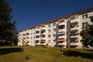 Wohnung zur Miete 411 € 2 Zimmer 58,6 m² 3. Geschoss Von-Harnack-Str. 88 Merseburg Merseburg 06217