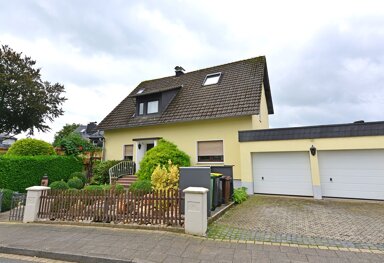 Mehrfamilienhaus zum Kauf 525.000 € 7 Zimmer 187 m² 763 m² Grundstück Söven Hennef 53773