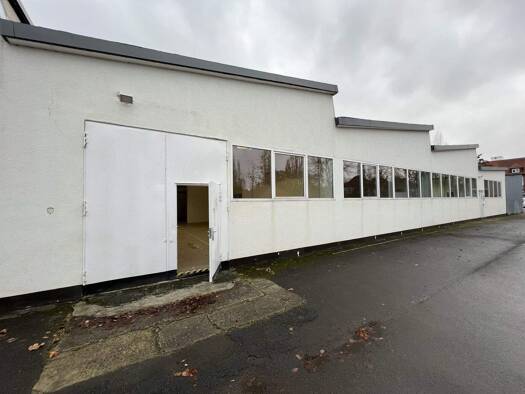 Lagerhalle zur Miete 2.300 € 411 m² Lagerfläche Verden Verden (Aller) 27283