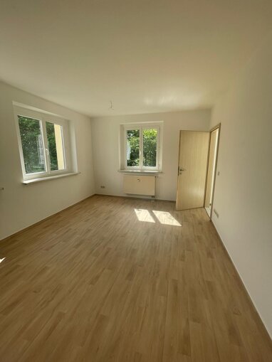 Wohnung zur Miete 288 € 2 Zimmer 48 m² 2. Geschoss Franz-Schubert Straße 12 Zeitz Zeitz 06712