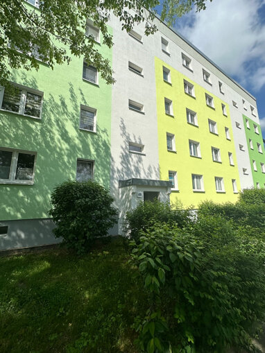 Wohnung zur Miete 435 € 4 Zimmer 71,8 m² 4. Geschoss Willi-Budich-Straße 48 Schmellwitz Cottbus 03044
