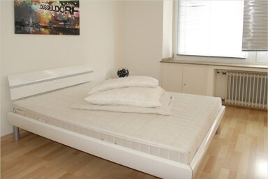 Wohnung zur Miete Wohnen auf Zeit 920 € 1 Zimmer 25 m² frei ab 01.03.2025 Stadtmitte Düsseldorf 40210