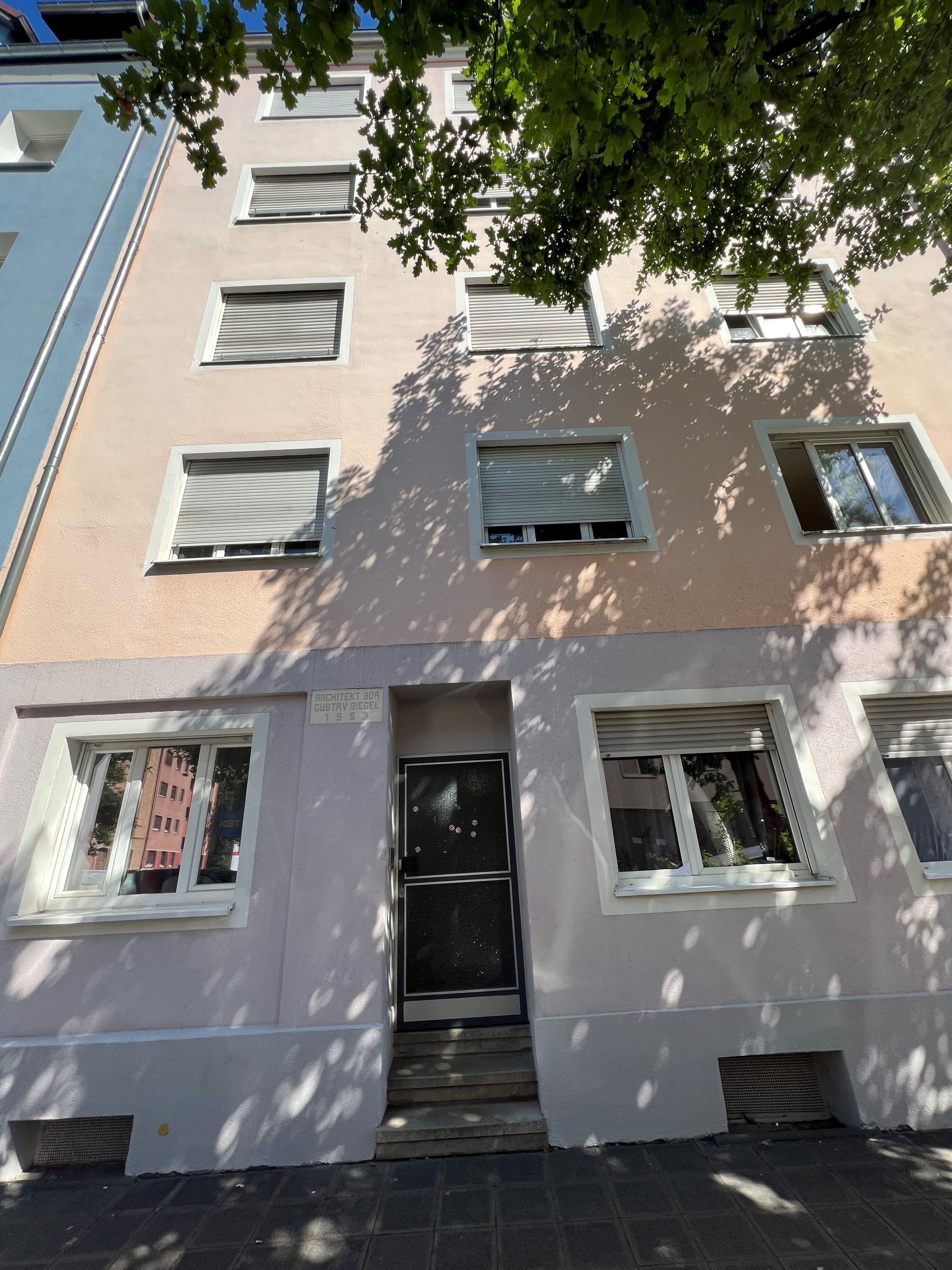 Wohnung zum Kauf 165.000 € 2 Zimmer 52 m²<br/>Wohnfläche 1. Stock<br/>Geschoss Siemensstr. 49 Gibitzenhof Nürnberg 90459