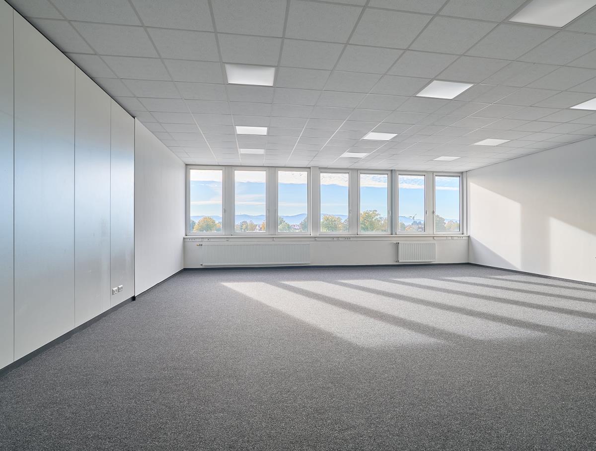 Bürofläche zur Miete 6,90 € 624,5 m²<br/>Bürofläche Tscheulinstr. 21 Teningen Teningen 79331