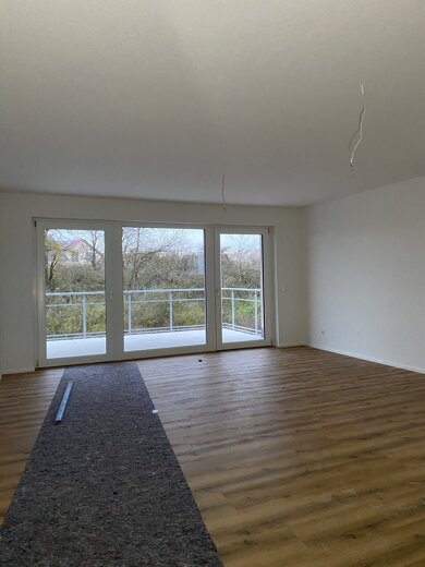 Wohnung zur Miete 606 € 3 Zimmer 76,6 m² frei ab sofort Roßfeld Crailsheim 74564