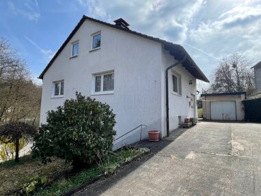 Mehrfamilienhaus zum Kauf 235.000 € 8 Zimmer 157 m² 2.822 m² Grundstück Oeneking / Stüttinghausen Lüdenscheid 58515