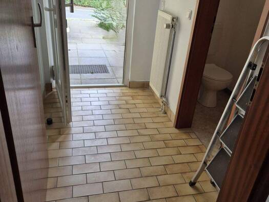 Haus zur Miete 1.500 € 5 Zimmer 120 m² 235 m² Grundstück Versbacher Röthe 121 Versbach Würzburg 97078