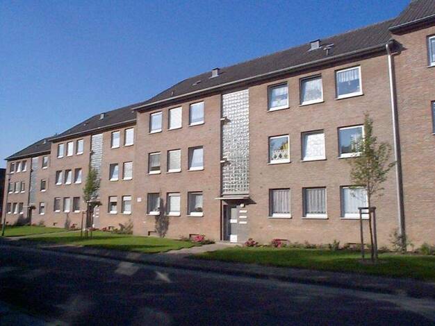 Wohnung zur Miete 699 € 3 Zimmer 62,9 m² 2. Geschoss frei ab 28.02.2026 Mörserhof 4 Rheindahlen Mönchengladbach 41179