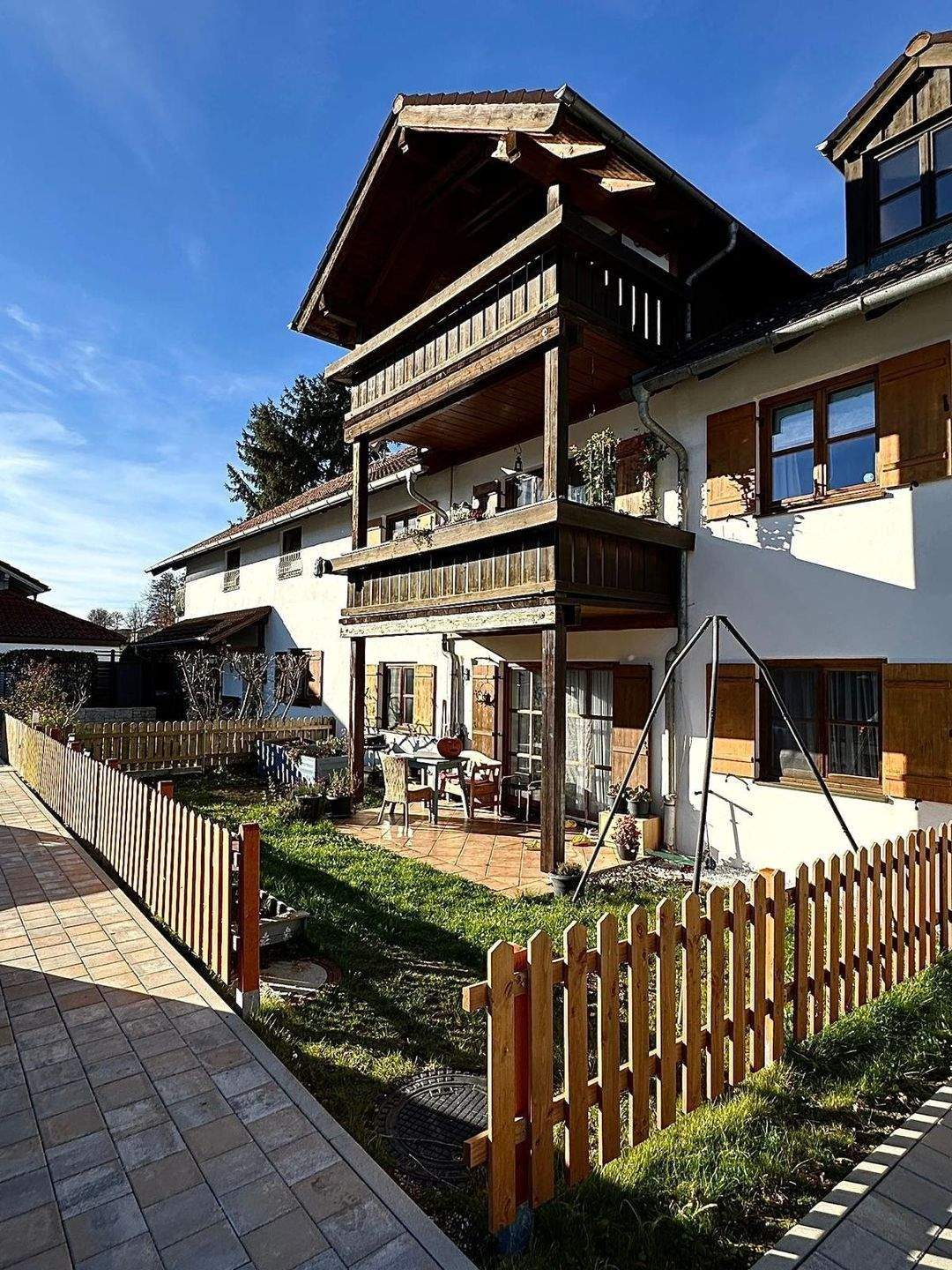 *Wohnen wo andere Urlaub machen** Starnberger See, gepfl. 4-Zi-ETW, Garten, Pkw-St.Pl.