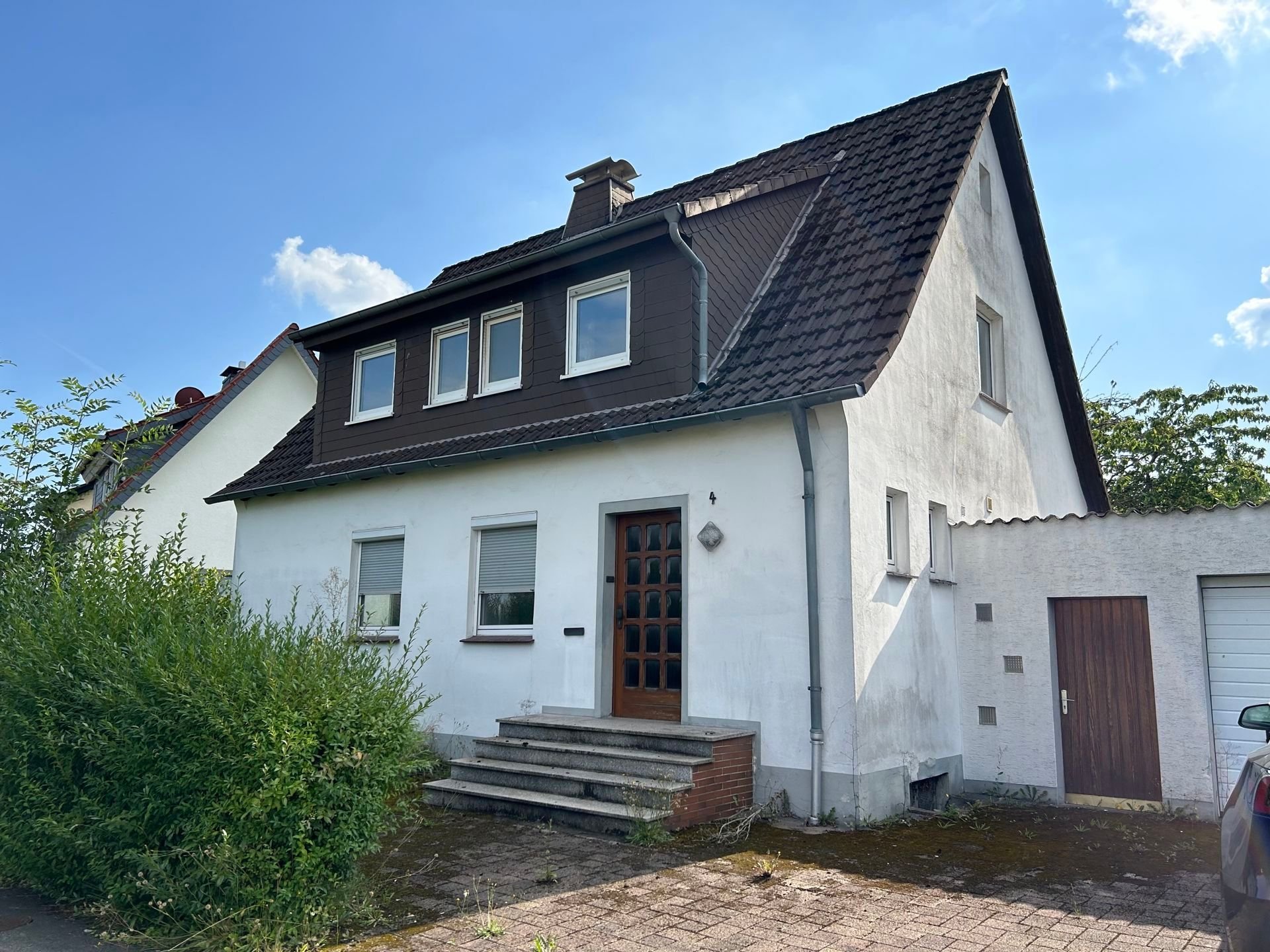 Einfamilienhaus zum Kauf 149.000 € 6 Zimmer 110 m²<br/>Wohnfläche 894 m²<br/>Grundstück Bad Driburg Bad Driburg 33014