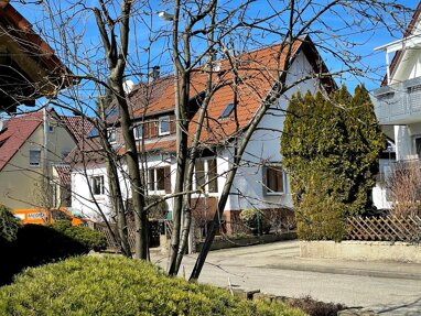 Doppelhaushälfte zur Miete 2.200 € 7 Zimmer 155 m² 300 m² Grundstück Renningen Renningen 71272