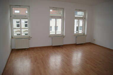 Wohnung zur Miete 592 € 3 Zimmer 74 m² 4. Geschoss Wurzner Straße 61 Volkmarsdorf Leipzig 04315