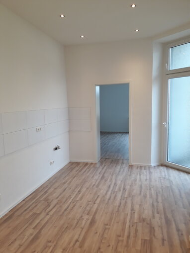 Wohnung zur Miete 592 € 2 Zimmer 74 m² 1. Geschoss frei ab sofort Günterstr. 8 Hochemmerich Duisburg 47226