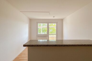 Wohnung zur Miete 499 € 4 Zimmer 96,2 m² 3. Geschoss Otto-Hofmann-Straße 34 Markersdorf 620 Chemnitz 09122