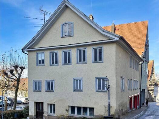 Mehrfamilienhaus zum Kauf 90.000 € 8 Zimmer 156 m² 200 m² Grundstück Hechingen 72379