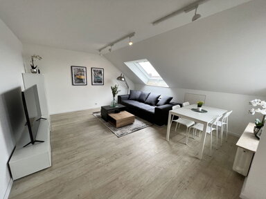 Wohnung zur Miete 1.090 € 2 Zimmer 57 m² 2. Geschoss frei ab 01.02.2025 Uhlandstr. 3 Großbettlingen 72663