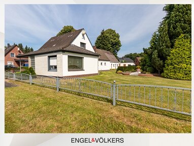 Einfamilienhaus zum Kauf 198.000 € 5 Zimmer 127 m² 5.111 m² Grundstück Reepsholt Friedeburg, OT Reepsholt 26446