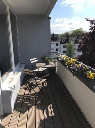 Studio zur Miete 685 € 2 Zimmer 65 m² 3. Geschoss frei ab 01.04.2025 Eynattener Straße 53 Marschiertor Aachen 52064