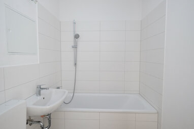 Wohnung zur Miete 219 € 1 Zimmer 32,3 m² 8. Geschoss Chemnitzer Straße 111 Wasserberg - Nord Freiberg 09599