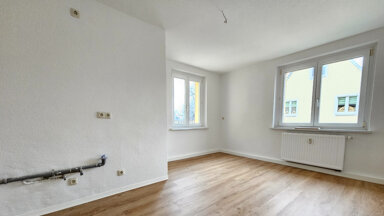 Wohnung zur Miete 275 € 2 Zimmer 50 m² 2. Geschoss Oberfrohnaer Straße 50 Rabenstein 940 Chemnitz 9117