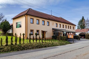 Haus zum Kauf 405.000 € 9 Zimmer 2.182 m² Grundstück Frymburk nad Vltavou 38273