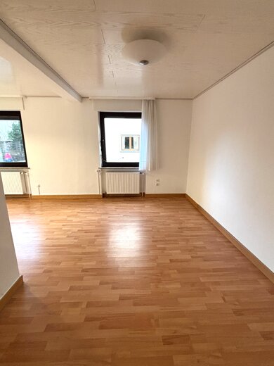 Wohnung zur Miete 670 € 3 Zimmer 84 m² 3 Geschosse Mayen Mayen 56727