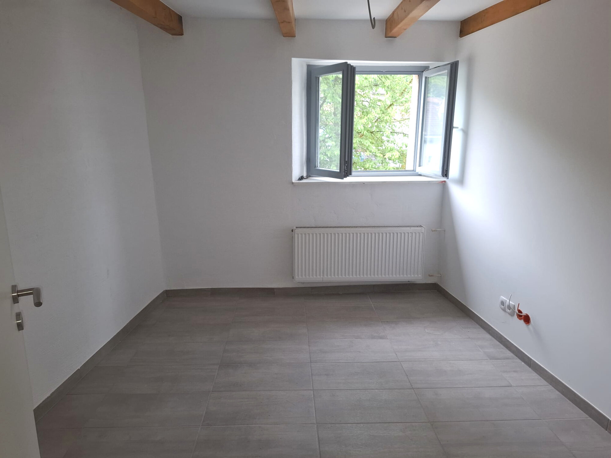 Wohnung zur Miete 390 € 1 Zimmer 10 m²<br/>Wohnfläche Ab sofort<br/>Verfügbarkeit Degerfelden Rheinfelden 79618