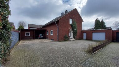 Mehrfamilienhaus zum Kauf 380.000 € 6 Zimmer 135,7 m² 591 m² Grundstück frei ab sofort Stolper Str. 3 Greven Greven 48268