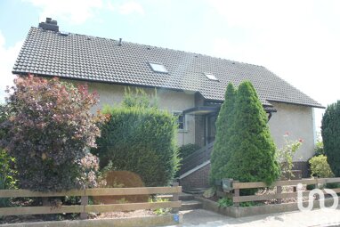 Haus zum Kauf 264.000 € 10 Zimmer 213 m² 809 m² Grundstück Velpke Velpke 38458