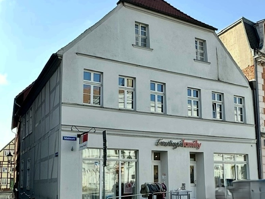 Mehrfamilienhaus zum Kauf als Kapitalanlage geeignet 891.162 € 665 m² 369 m² Grundstück Schuhmarkt 6 Perleberg 19348