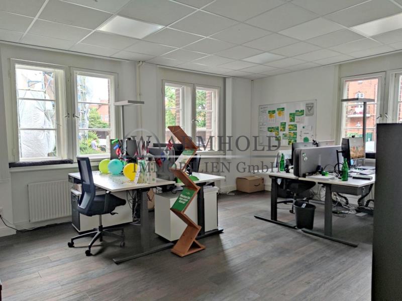 Bürofläche zur Miete 1.365 € 4 Zimmer 140 m²<br/>Bürofläche Ab 140 m²<br/>Teilbarkeit Altstadt Lüneburg 21335
