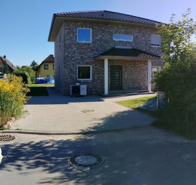 Haus zum Kauf provisionsfrei 240.000 € 5 Zimmer 134 m² 600 m² Grundstück frei ab sofort Kirschweg 9 Klosterdorf Oberbarnim 15377