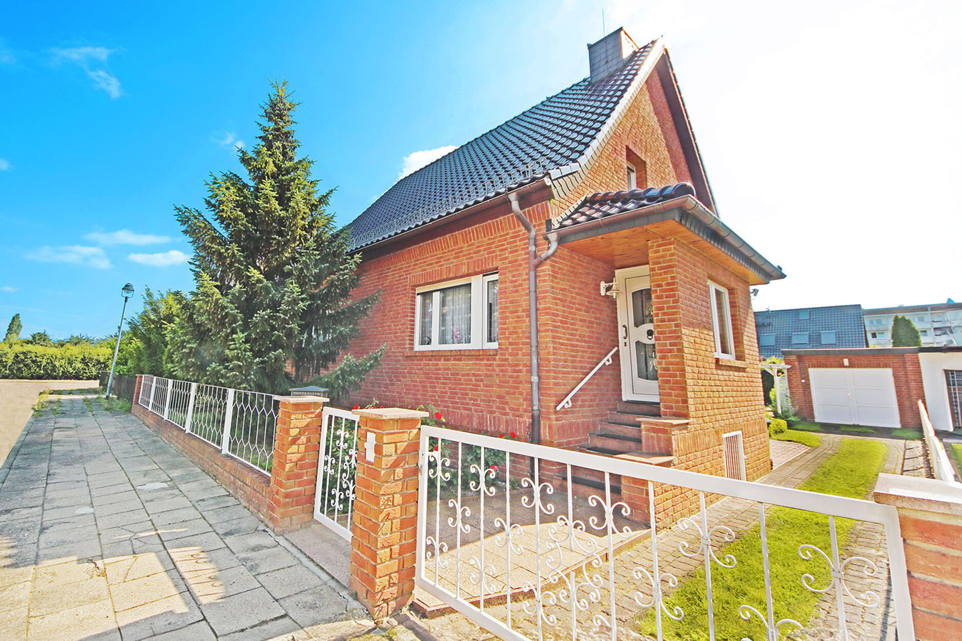 Einfamilienhaus zum Kauf 230.000 € 4 Zimmer 115 m²<br/>Wohnfläche 480 m²<br/>Grundstück Alten 142 Dessau-Roßlau 06847