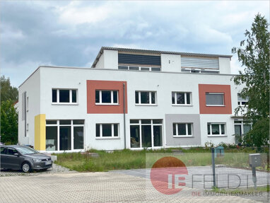 Reihenmittelhaus zum Kauf 298.000 € 7 Zimmer 190 m² 300 m² Grundstück Hohenmölsen Hohenmölsen 06679