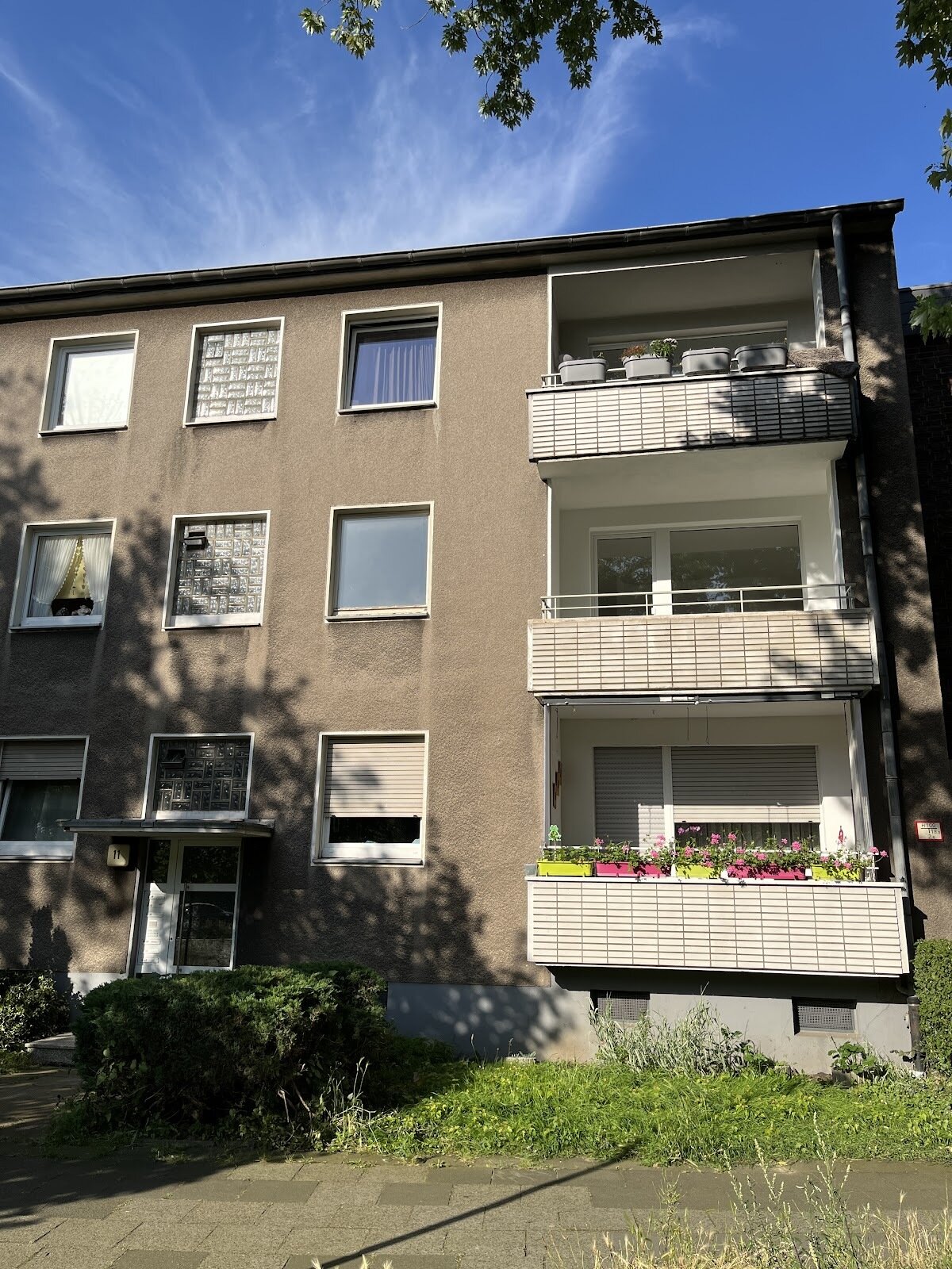Wohnung zur Miete 510 € 3 Zimmer 73 m²<br/>Wohnfläche 1. Stock<br/>Geschoss Schliemannstr. 11 Mittelmeiderich Duisburg 47137