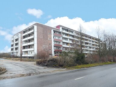 Haus zum Kauf 175.000 € 10.545 m² 8.177 m² Grundstück Hanseallee 2 Stendal Stendal 39576