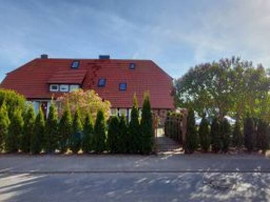 Maisonette zur Miete 1.400 € 6 Zimmer 140 m² 1. Geschoss frei ab 01.02.2026 Gustav-Fröhlich-Allee 11 Dummerstorf 18196