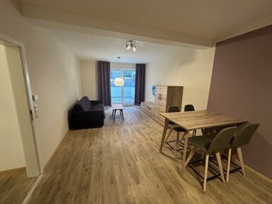 Wohnung zur Miete 660 € 2 Zimmer 66 m² 1. Geschoss frei ab sofort Hauptstr. 27 Volkach Volkach 97332