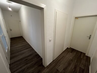 Wohnung zur Miete 460 € 3 Zimmer 65 m² 1. Geschoss frei ab 01.02.2025 Florastr. 39-41 Laar Duisburg 47119