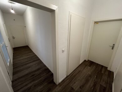 Wohnung zur Miete 460 € 3 Zimmer 65 m² 1. Geschoss frei ab sofort Florastr. 39-41 Laar Duisburg 47119