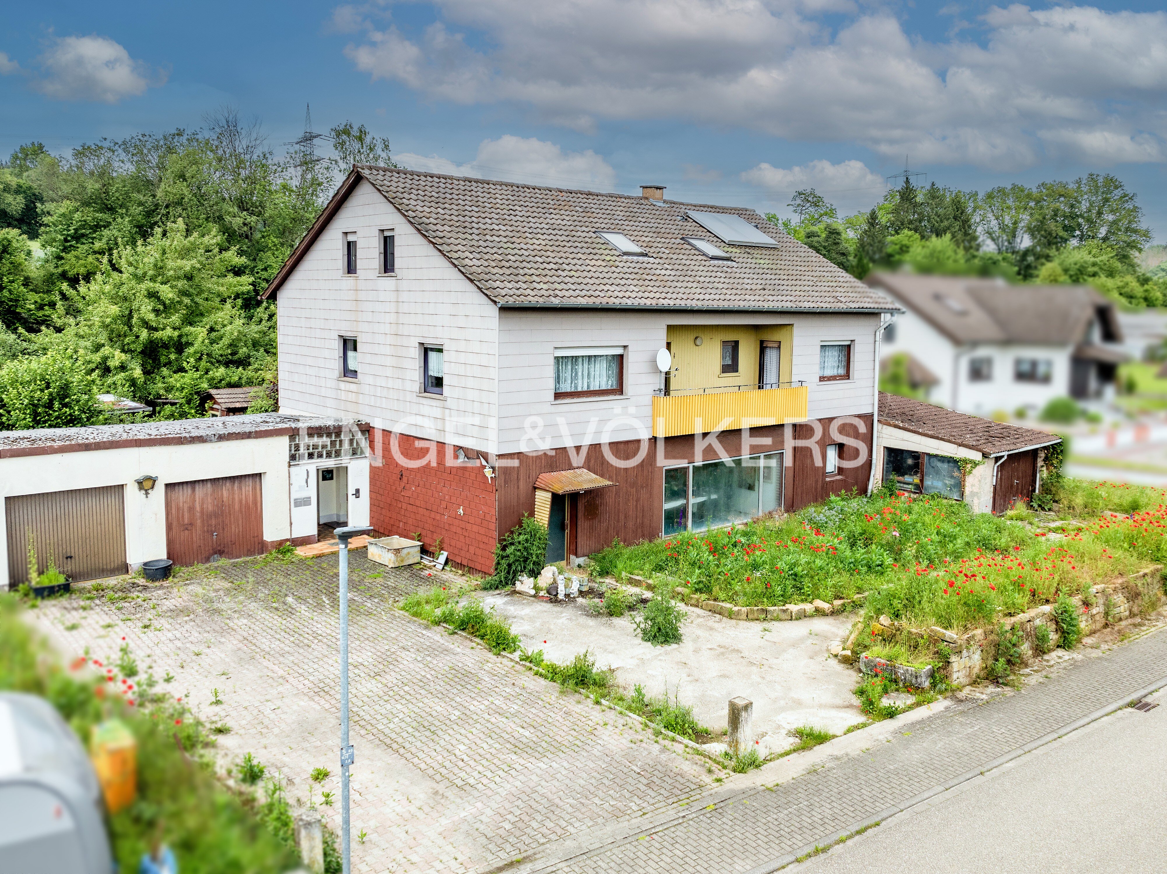 Mehrfamilienhaus zum Kauf 299.000 € 8 Zimmer 207 m²<br/>Wohnfläche 1.976 m²<br/>Grundstück Waibstadt Waibstadt 74915
