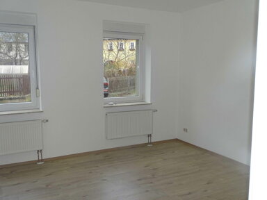 Wohnung zur Miete 390 € 2 Zimmer 63 m² EG Hauptstr.20 Triebes Zeulenroda Triebes 07950