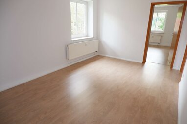 Wohnung zur Miete 245 € 2 Zimmer 48,9 m² Carl-Hertel-Str. 23 Schönau 831 Chemnitz 09116