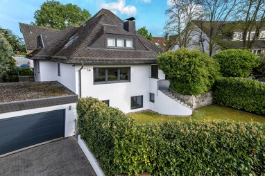Villa zum Kauf 1.580.000 € 7 Zimmer 339 m² 640 m² Grundstück Hofheim Hofheim am Taunus 65719