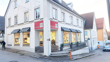 Laden zur Miete 900 € 115 m² Verkaufsfläche Marktplatz 17 Krumbach Krumbach (Schwaben) 86381