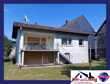 Mehrfamilienhaus zum Kauf 275.000 € 10 Zimmer 268 m² 6.889 m² Grundstück Ernst-Eimer-Str 6 Groß-Eichen Mücke 35325