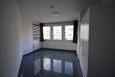 Wohnung zur Miete Wohnen auf Zeit 380 € 5 Zimmer 18 m² frei ab 01.09.2024 Schwetzingerstadt - West Mannheim / Schwetzingerstadt 68165