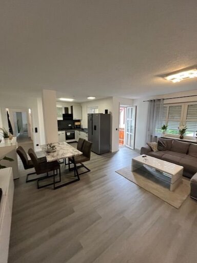 Wohnung zum Kauf 199.000 € 2 Zimmer 70 m² frei ab sofort Altenufer Hengersberg 94491