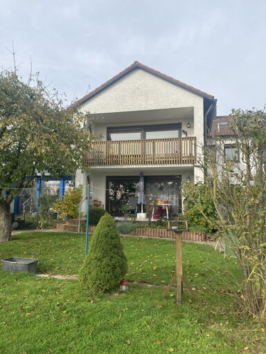 Mehrfamilienhaus zum Kauf provisionsfrei 650.000 € 8 Zimmer 188 m² 483 m² Grundstück Unterasbach Oberasbach 90522